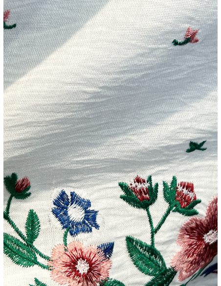 Camisa bordada floral strass