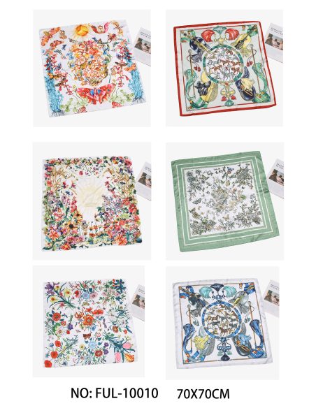 Lenço pequeno efeito seda estampado.