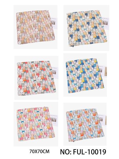 Pañuelo pequeño efecto seda estampado gatitos 2