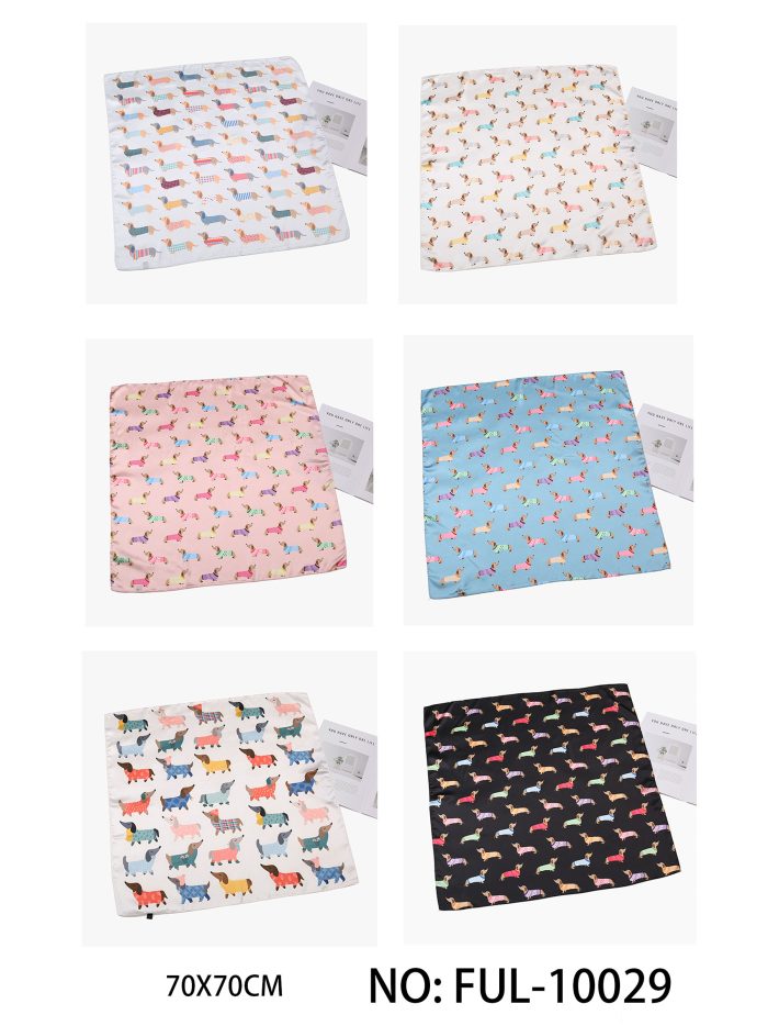 Pañuelo pequeño efecto seda perros salchicha