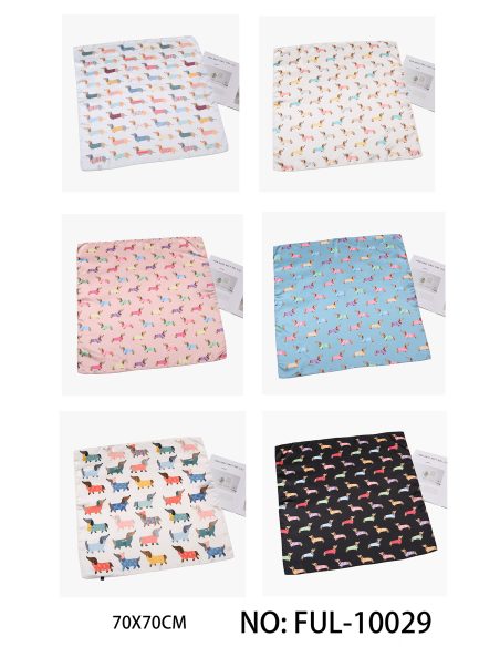 Pañuelo pequeño efecto seda perros salchicha