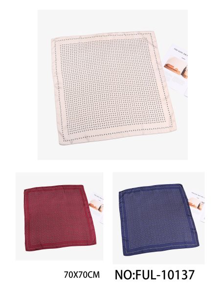 Lenço pequeno efeito seda mini paisley.