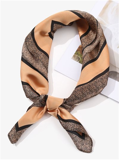 Pañuelo pequeño efecto seda animal print