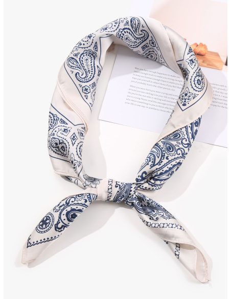 Pañuelo pequeño efecto seda bandana clásica