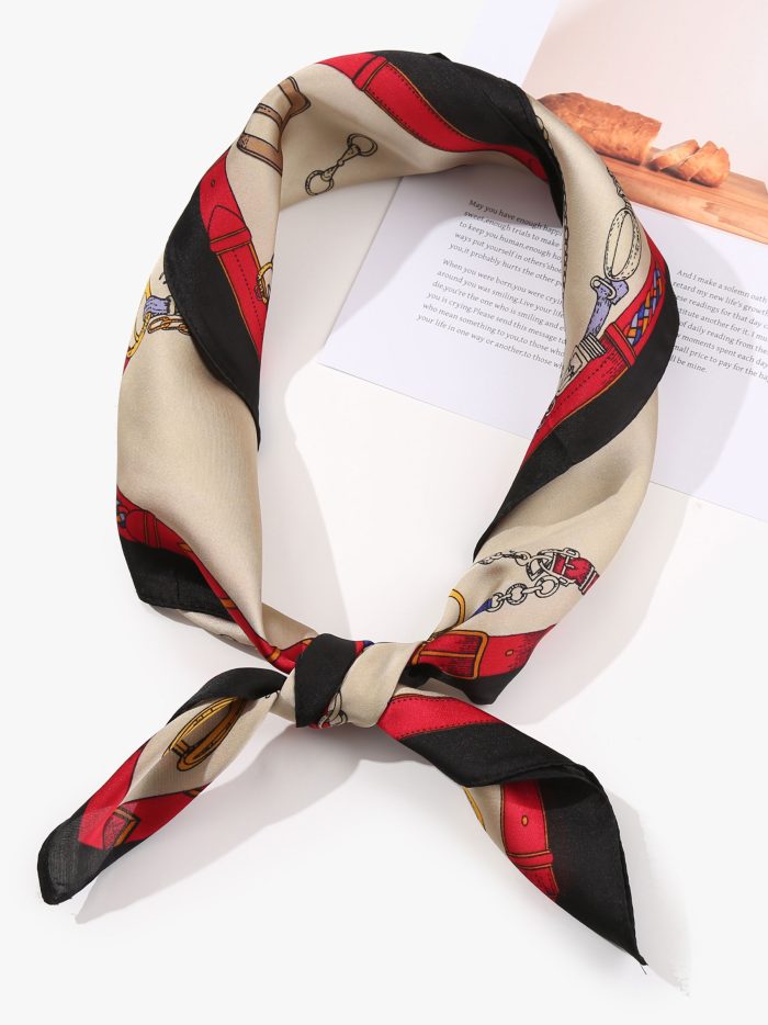 Pañuelo pequeño efecto seda cadena ecuestre