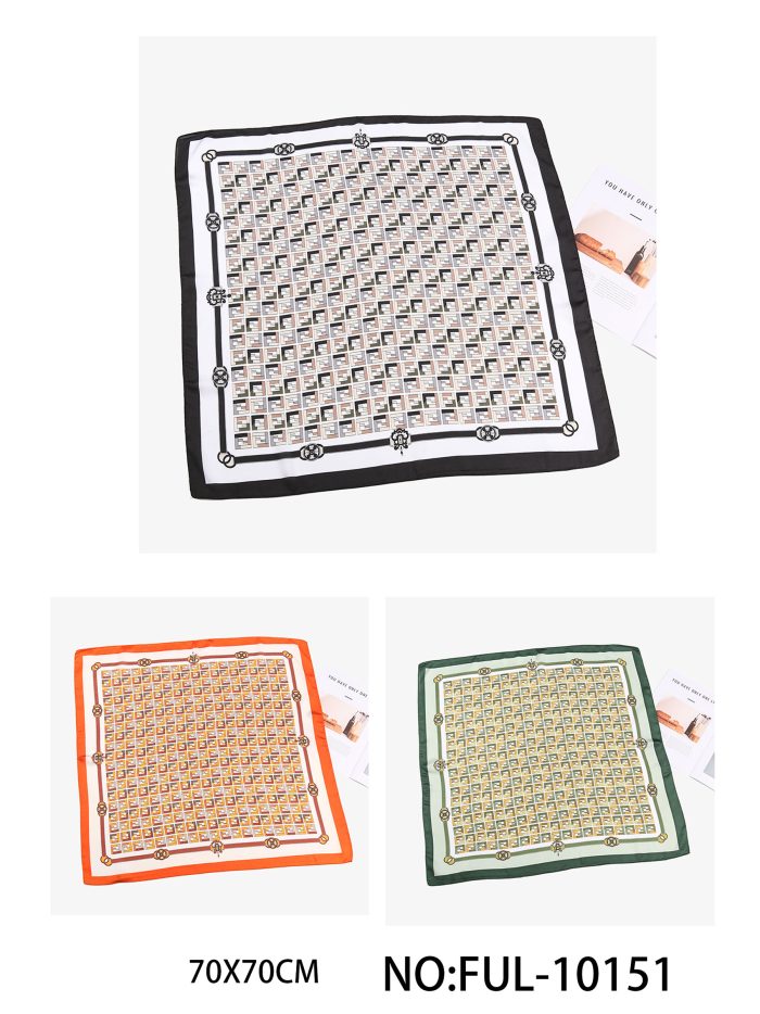 Pañuelo pequeño efecto seda mosaico geométrico