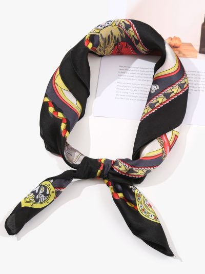 Pañuelo pequeño efecto seda estampado ecuestre