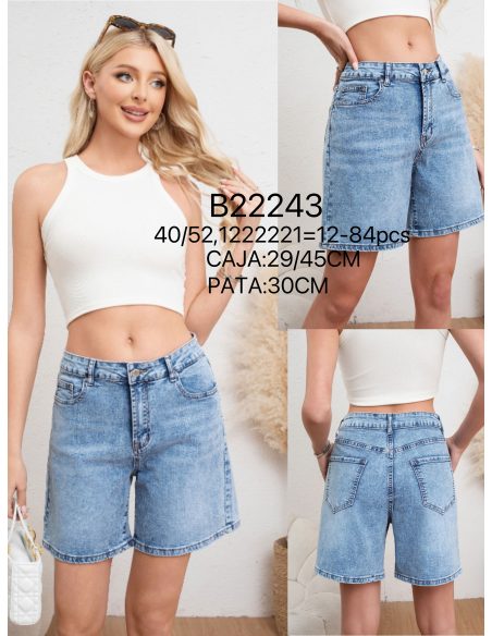 Plus size faded-effect denim shorts