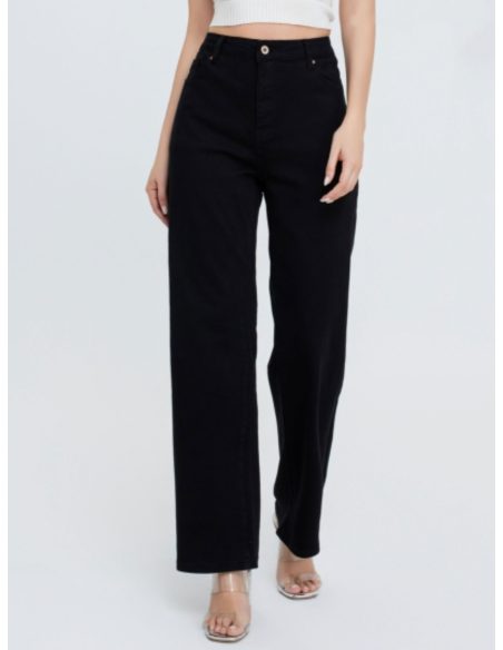 Jeans basic taglia grande.