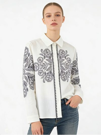 Camisa algodón bordada contraste