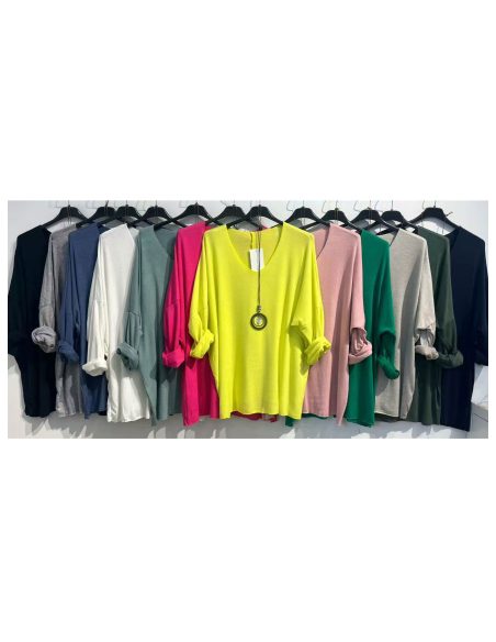 Einfarbiger Pullover in Übergröße mit Kragen