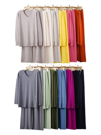 Conjunto Jersey amplio cuello pico + Pantalón 2