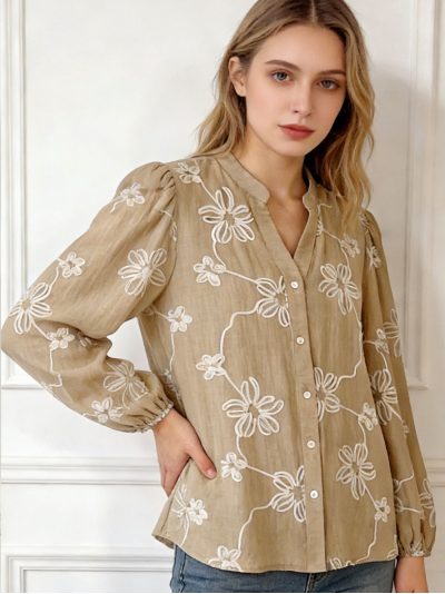 Blusa bordada de flores