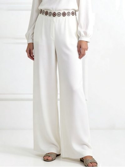 Pantalón efecto lino cenefa bordada