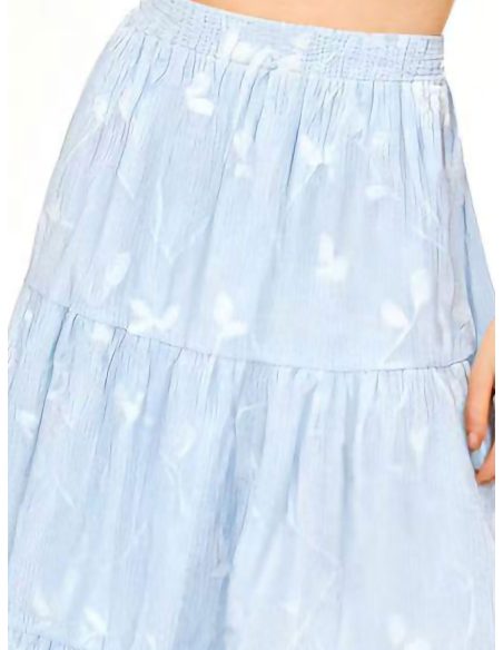 Falda midi bordada hojas volantes