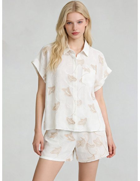 Completo in cotone ricamato, camicia + pantaloncini