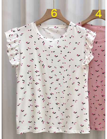 T-shirt cerise à manches volantées