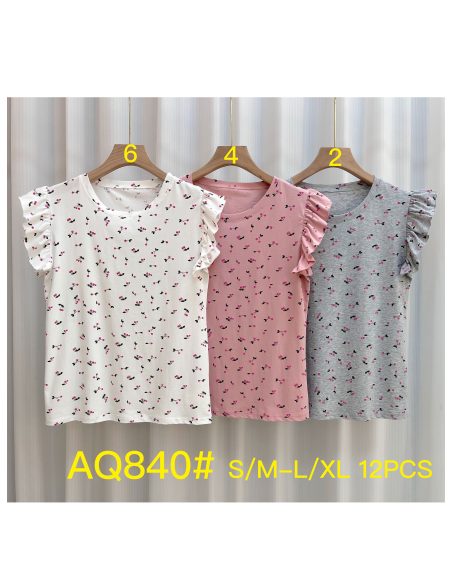 T-shirt cerise à manches volantées