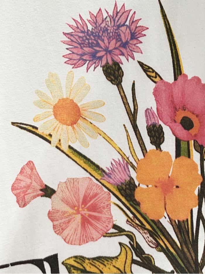 Camiseta estampado ramo floral