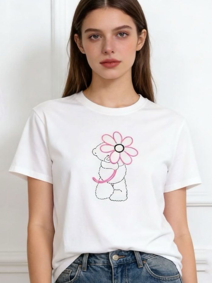 Camiseta amplia osito flor en relieve