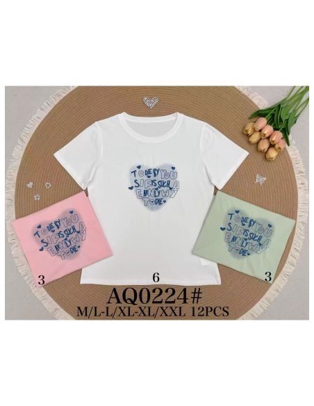 Camiseta texto corazones