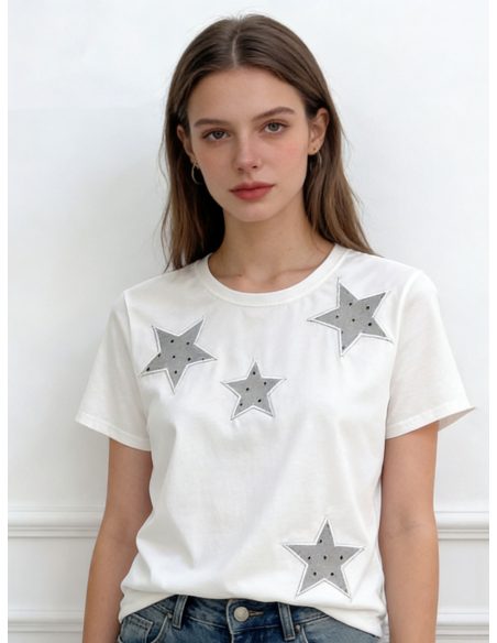 Camiseta apliques estrellas