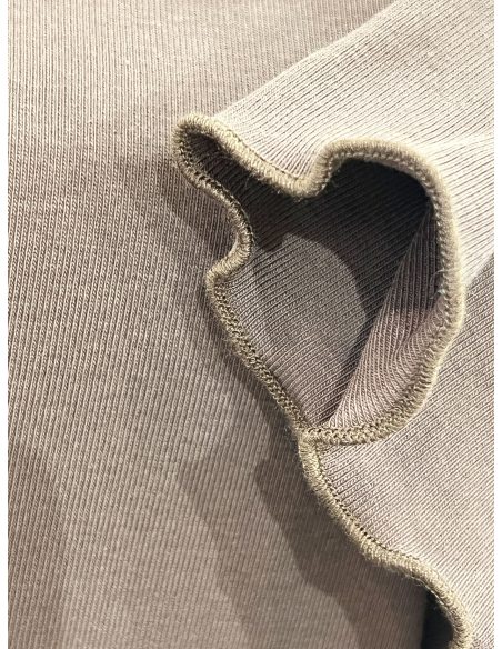 Camiseta lisa acabado ondulado