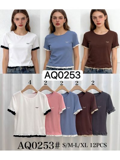 Camiseta ribete bicolor y bordada lazo 2