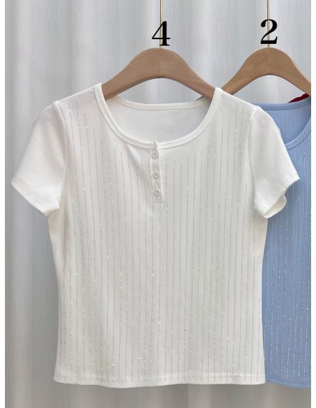 Camiseta canalé strass y botones