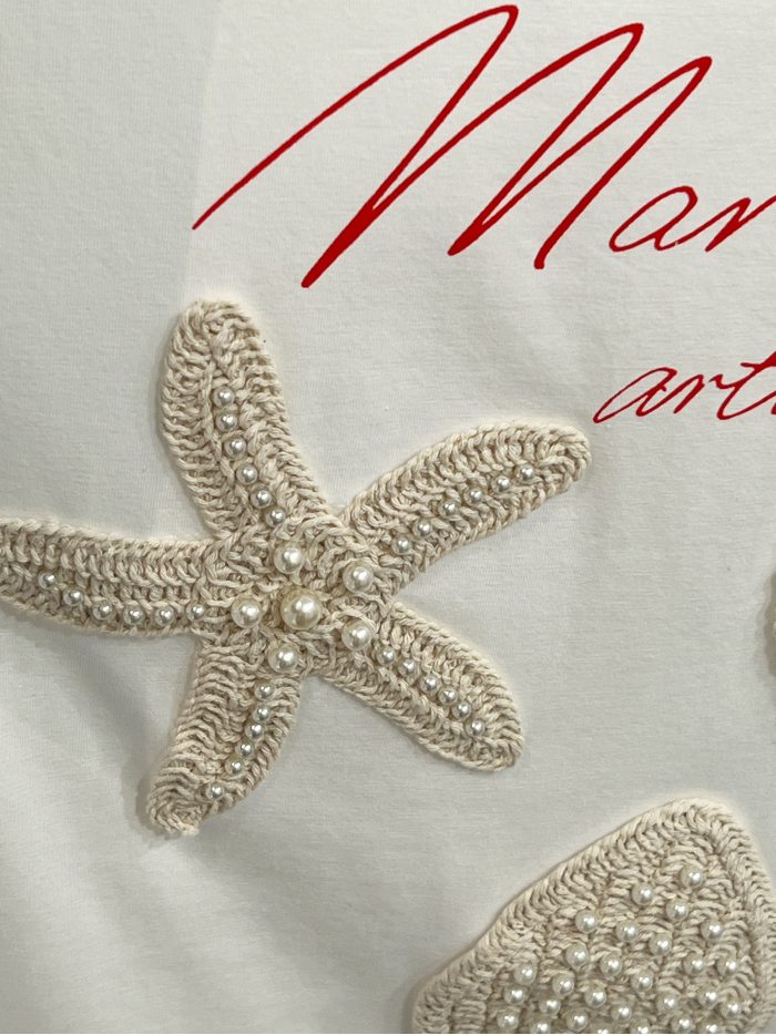 Camiseta crochet marinas con perlas