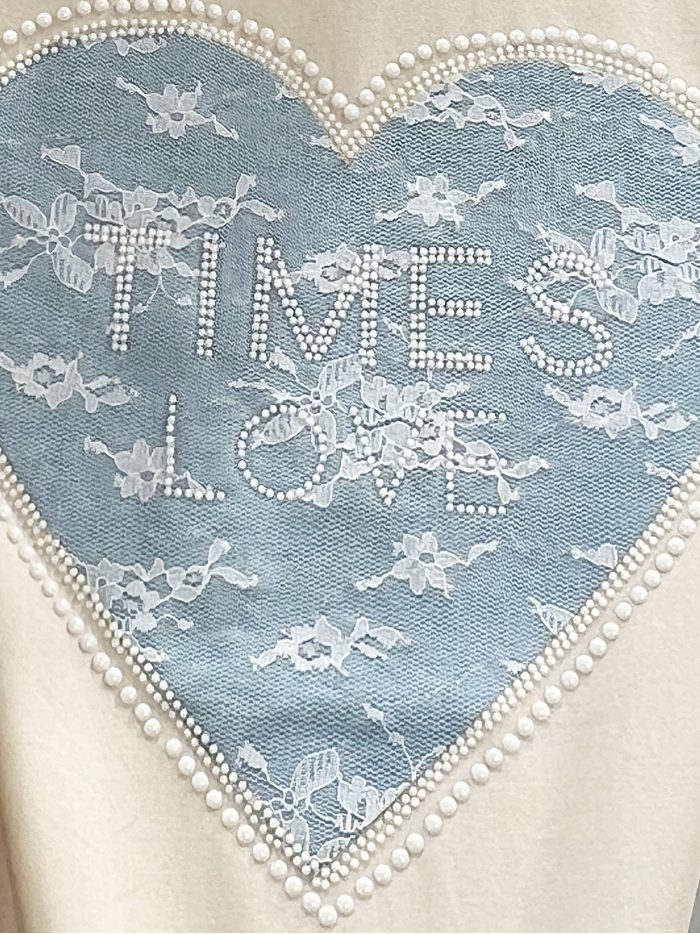 Übergroßes T-Shirt mit Herzprint und kontrastierenden Bündchen