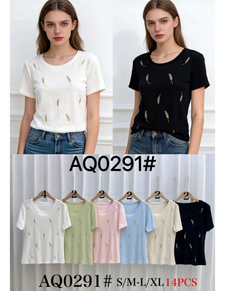 Camiseta bordada plumas