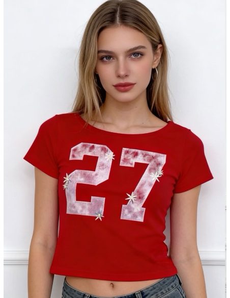 Camiseta cropped número 27 detalle floral