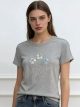 T-shirt floreale con strass