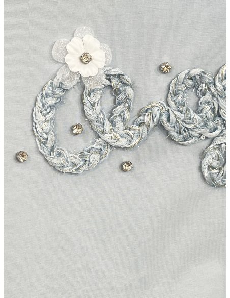 Camiseta texto cuerda aplique y perlas