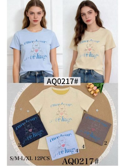 Maglietta con stampa di un abbraccio di orsacchiotto 2