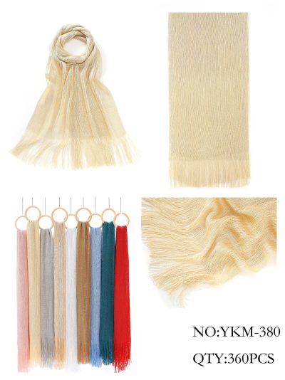 Cachecol com franjas em fio metálico 2