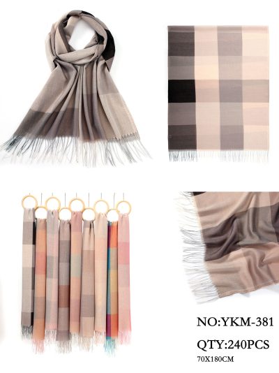 Cachecol xadrez metálico em tons neutros 2