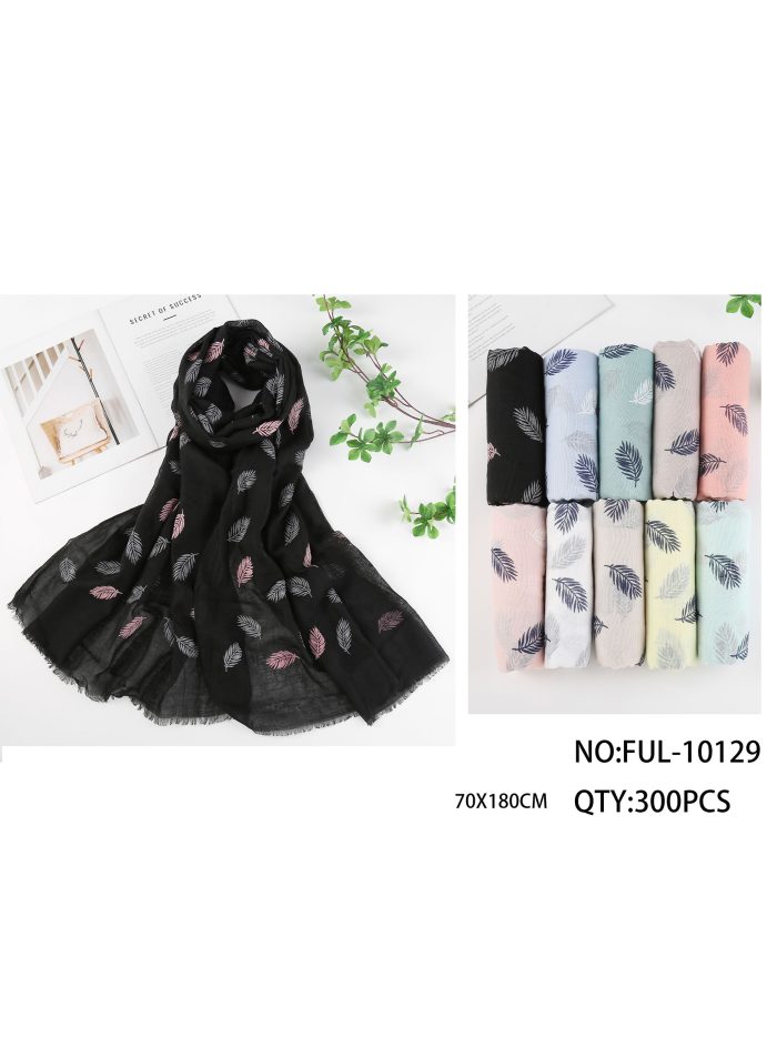 Fular estampado de plumas