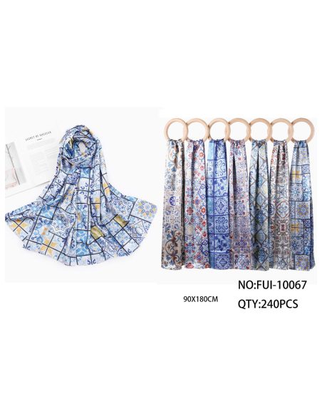 Lenço com estampa mosaico e efeito seda.