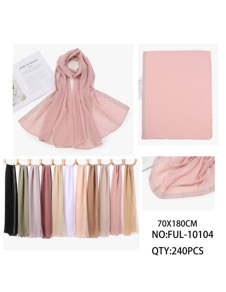 Lenço com efeito chiffon e detalhes em strass.