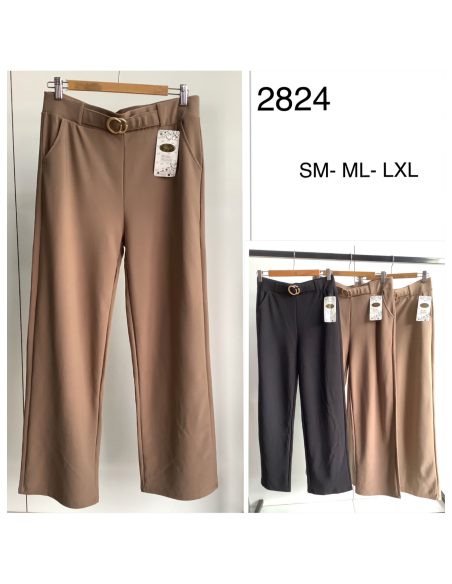 Pantalón recto detalle hebilla