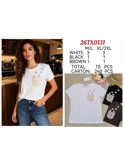 T-shirt à poche fleurie et strass 2