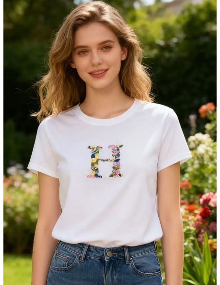 Camiseta letra h floral