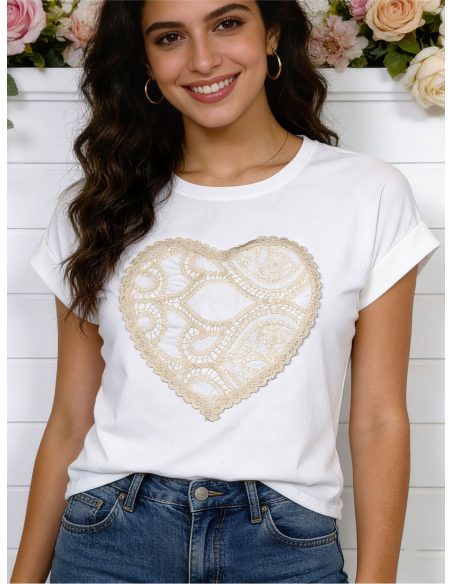 T-shirt cœur en dentelle