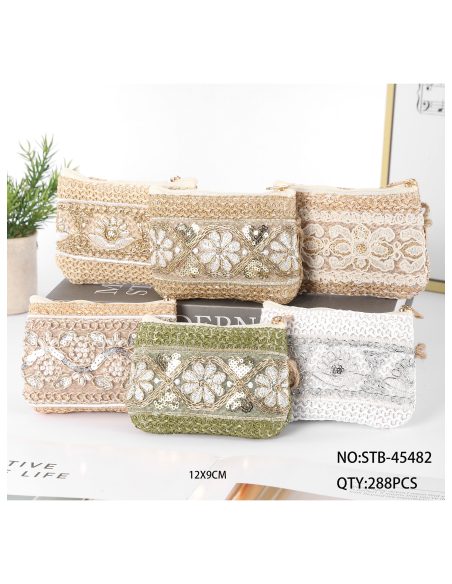 Monedero efecto rafia bordado floral lentejuelas