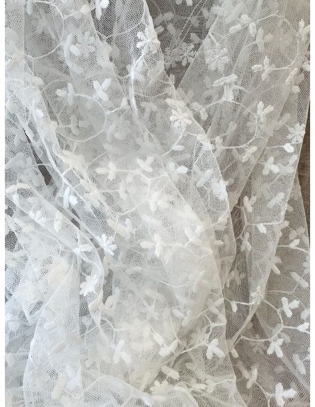 Fular bordado floral encaje