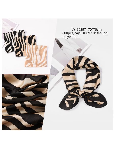 Sciarpa quadrata con stampa zebra