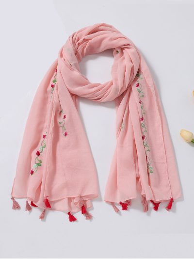 Fular bordado floral borlas