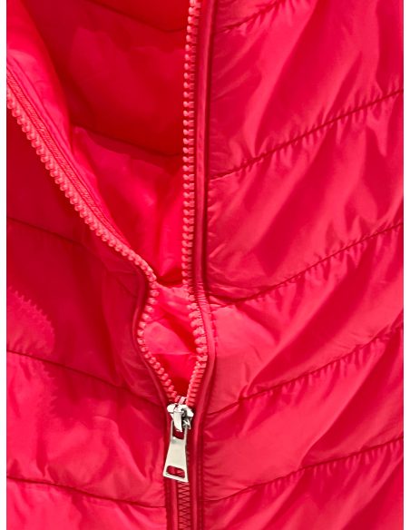 Chaleco acolchado pespuntes diagonales